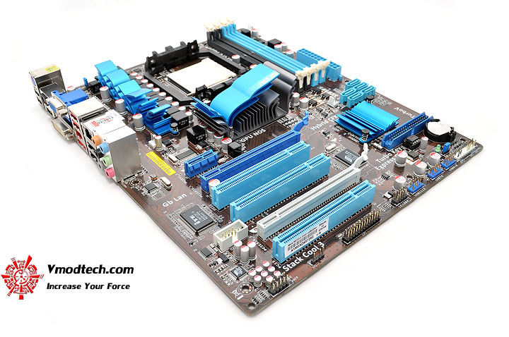 dsc 0383 ASUS M4A785TD V EVO Review