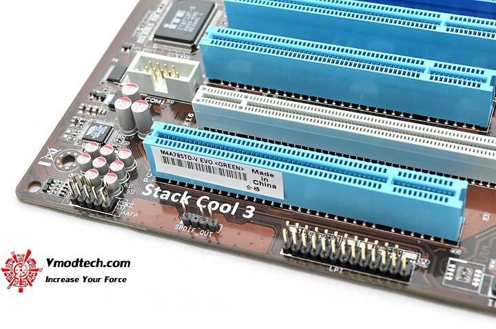 dsc 0397 ASUS M4A785TD V EVO Review