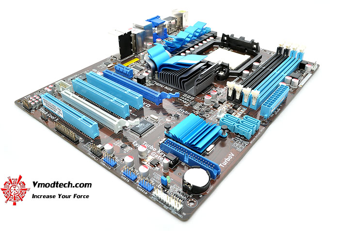 dsc 0399 ASUS M4A785TD V EVO Review