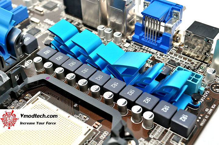 dsc 0140 ASUS M4A88TD V EVO/USB3 Xtreme Design Motherboard Review