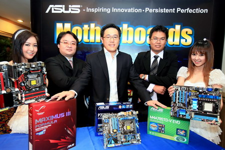 1 “อัสซุส” ส่งมาเธอร์บอร์ดชิพเซ็ต P55 รองรับ CPU Core i5 และ Core i7 (Socket 1156) ลงตลาดพร้อมกัน 7 รุ่น เน้นเทคโนโลยี “เอ็กซ์ตรีม ดีไซน์” 