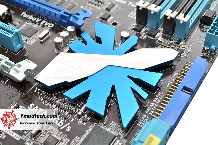 dsc 0048 ASUS P7H57D V EVO Motherboard Review