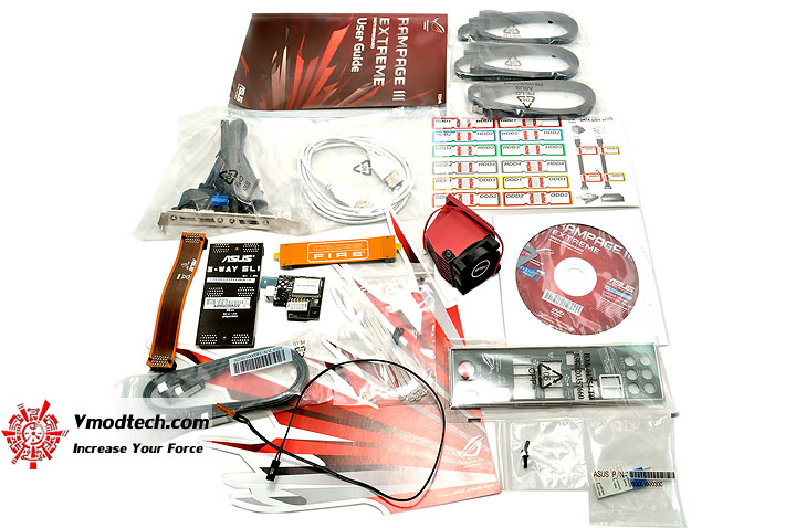 dsc 0169 ASUS RAMPAGE III EXTREME Motherboard Review