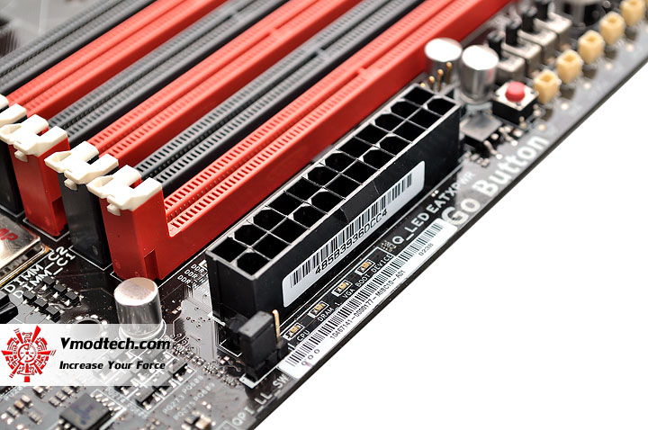 dsc 0197 ASUS RAMPAGE III EXTREME Motherboard Review