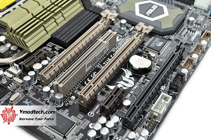 dsc 0054 ASUS SABERTOOTH X58 Motherboard Review