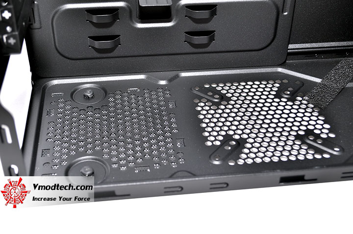 dsc 0069 Cooler Master Elite 430 Black Chassis Review