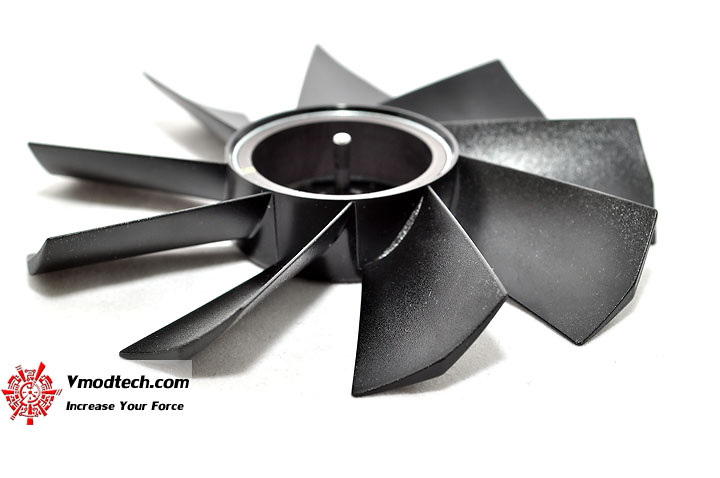 dsc 0015 Cooler Master EXCALIBUR 120mm. Fan Review