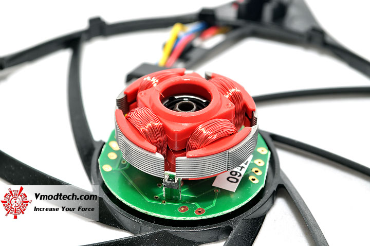 dsc 0016 Cooler Master EXCALIBUR 120mm. Fan Review