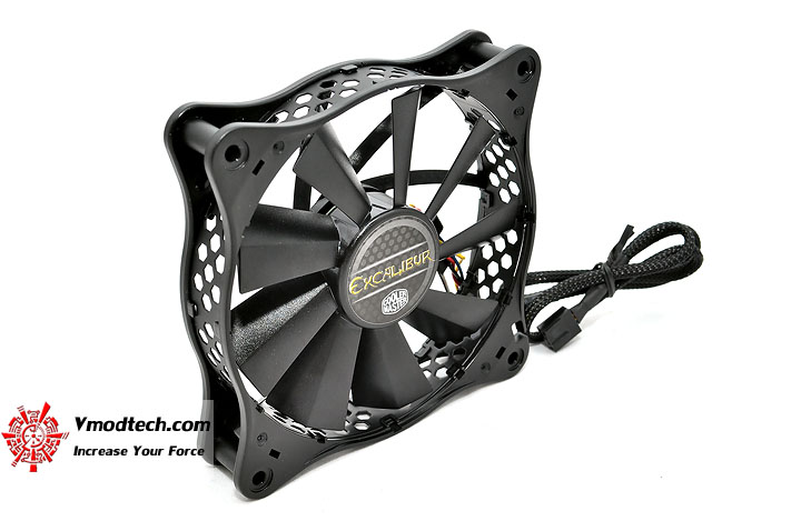 dsc 0017 Cooler Master EXCALIBUR 120mm. Fan Review