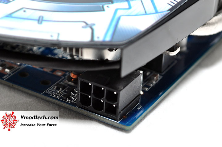 dsc 0043 GIGABYTE AMD Radeon HD 6850 1GB GDDR5 Review