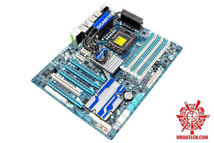 dsc 7902 GIGABYTE GA X58A UD7 : X58 SLGMX Chipset!!