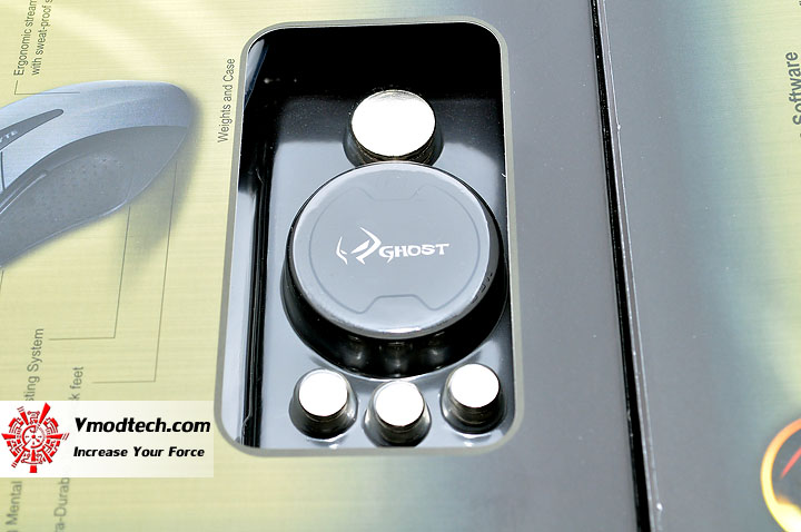 dsc 0013 GIGABYTE GM M8000 GHOST Gaming Mouse