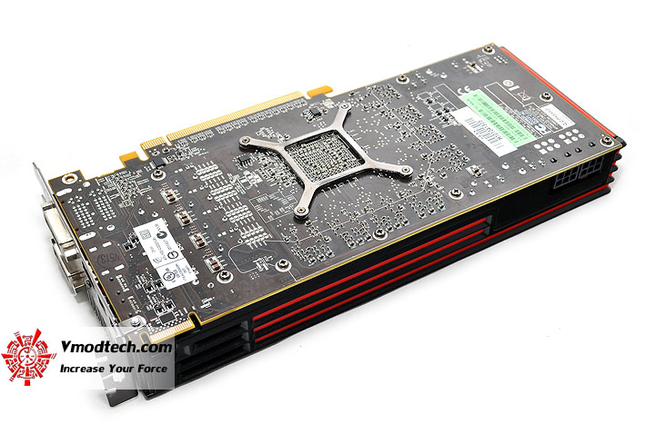 dsc 0054 HIS AMD Radeon HD 6870 1GB GDDR5 Review