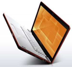 lenovo ideapad y550 laptop pc 300x277 Lenovo Ideapad y550 Laptop PC แรงกว่าใคร ด้วยซีพียูและกราฟฟิคการ์ดตัวใหม่