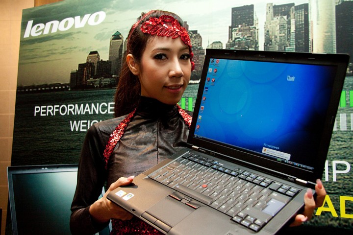 lenovo 135 720x480 เลอโนโวส่ง ThinkPad รุ่นใหม่ล่าสุดลุยตลาด ชูสองพลังประสานผสานจากความบางและเบาเข้ากับขีดความสามารถเหนือชั้น