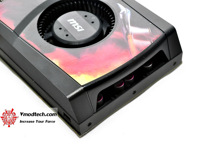 dsc 0025 MSI N480GTX M2D15 GeForce GTX 480 1536MB DDR5 Review