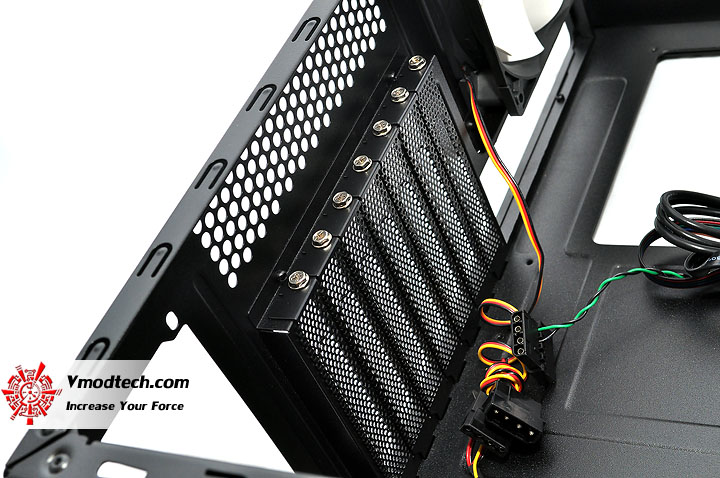 dsc 0110 NZXT M59 Chassis Review