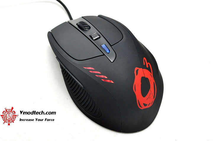 dsc 0039 OZONE RADON 5K Laser Gaming Mouse & OZONE EXPOSURE Mousepad Review