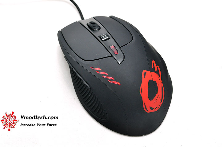 dsc 0041 OZONE RADON 5K Laser Gaming Mouse & OZONE EXPOSURE Mousepad Review