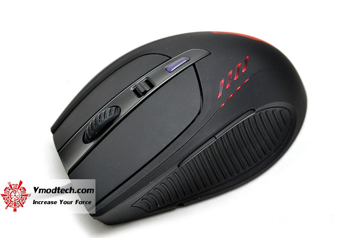 dsc 0052 OZONE RADON 5K Laser Gaming Mouse & OZONE EXPOSURE Mousepad Review