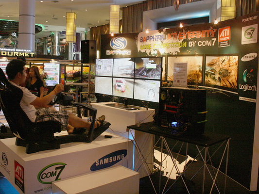 sapphire 4 resize SAPPHIRE โชว์ศักยภาพกราฟฟิคการ์ดแบรนด์ชั้นนำของโลก การันตีคุณภาพความแรงด้วยนักแข่งแชมป์ DiRT2