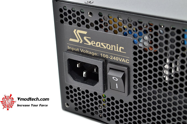 dsc 0182 SEASONIC X 650 650W 80 PLUS GOLD : Review