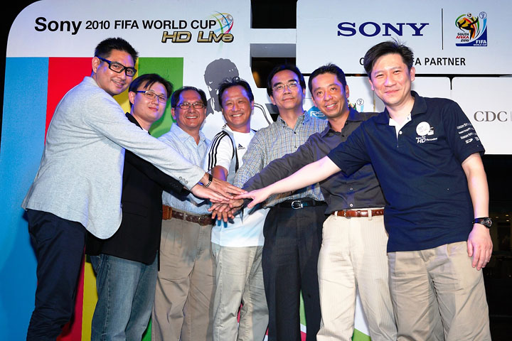 group-1 group 1 โซนี่จัด Sony 2010 FIFA World Cup HD Live Party ขอบคุณลูกค้า และสื่อมวลชน
