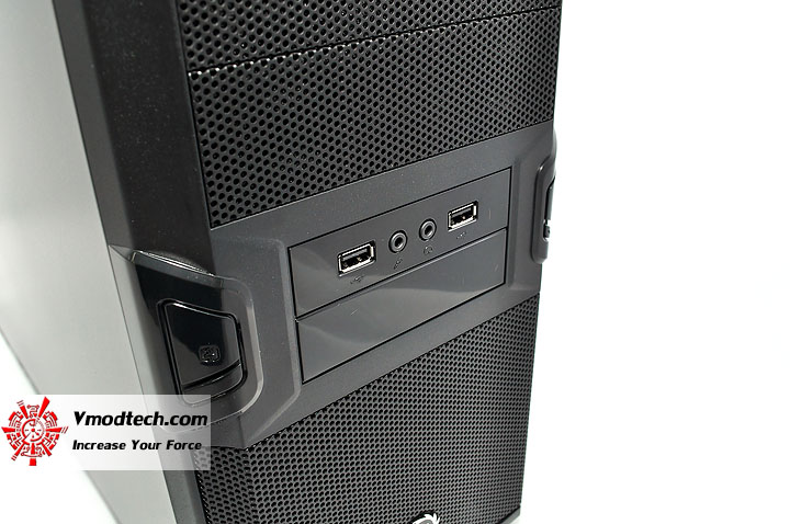 dsc 0191 Thermaltake V3 Black Edition Chassis Review