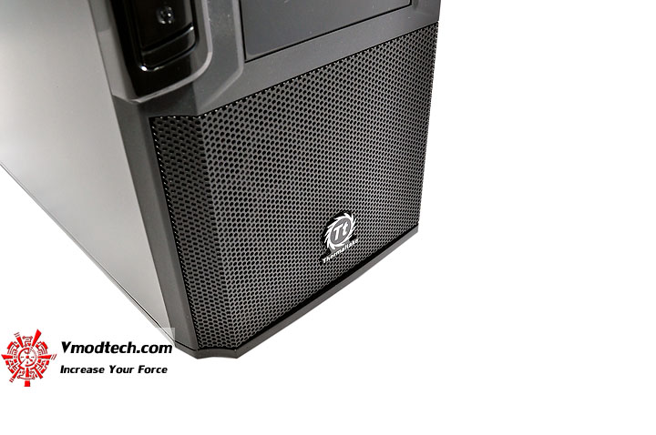 dsc 0192 Thermaltake V3 Black Edition Chassis Review