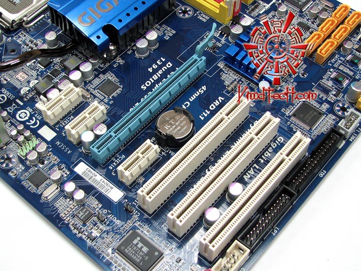 p45ud3r 07 GIGABYTE EP45 UD3R :  Easily to Play with FSB.