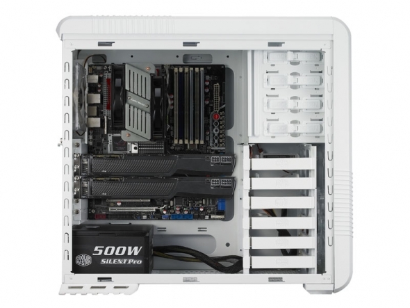 690ii adv white 3 Cooler Master เอาใจผู้บริโภคเมืองไทย ทยอยเปิดตัวสุดยอดเคส รุ่นใหม่ล่าสุด  4 รุ่น ต้อนรับปีกระต่ายทอง  2011
