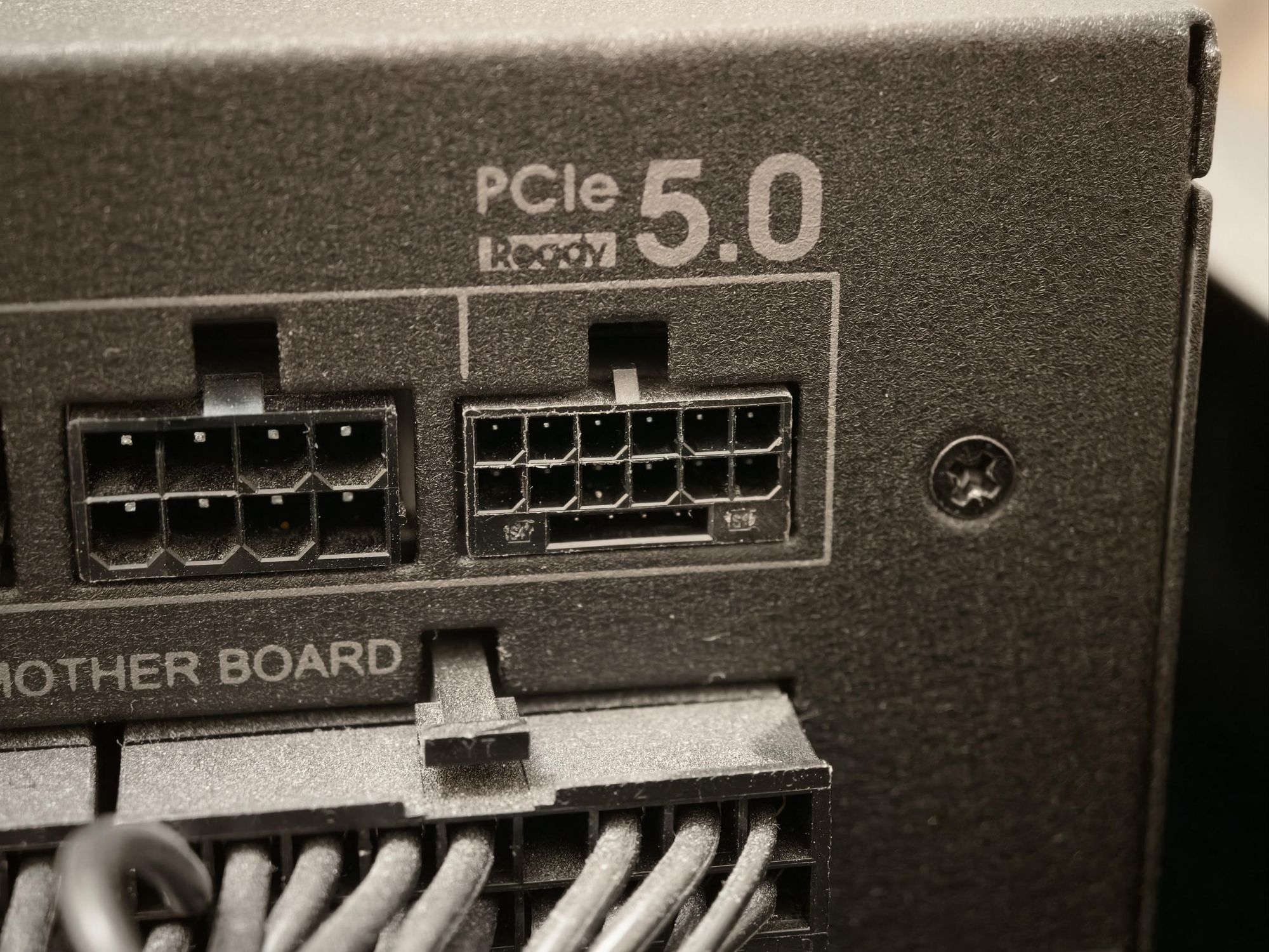 ptt-cat-meow-rtx-4090-connector-5 ptt-cat-meow-rtx-4090-connector-5