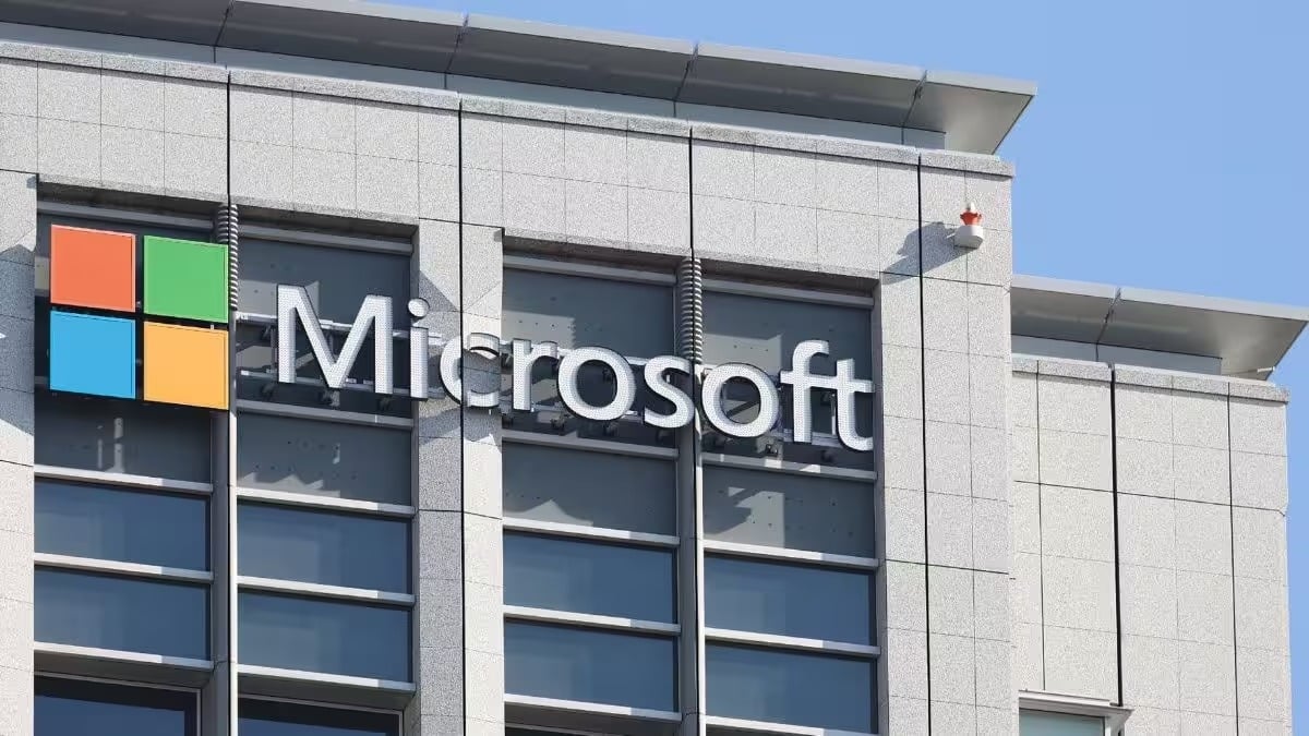 112153_2_microsoft-is-reportedly-cutting-hundreds-of-azure-jobs-in-china-for-the-third-time-two-years_full 112153_2_microsoft-is-reportedly-cutting-hundreds-of-azure-jobs-in-china-for-the-third-time-two-years_full